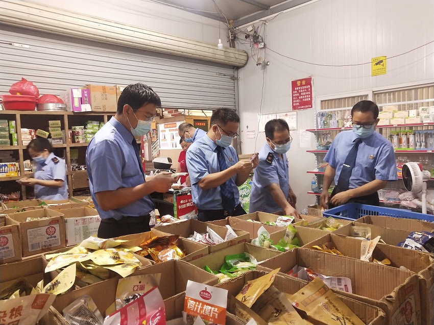 武宣县多部门把脉校园食品安全 为中高考保驾护航